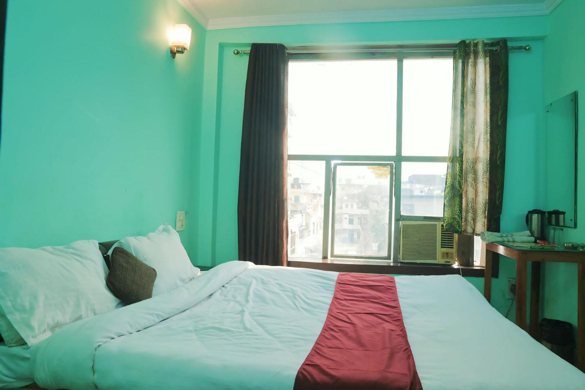 Hotel Shaurya 하리드와르 외부 사진